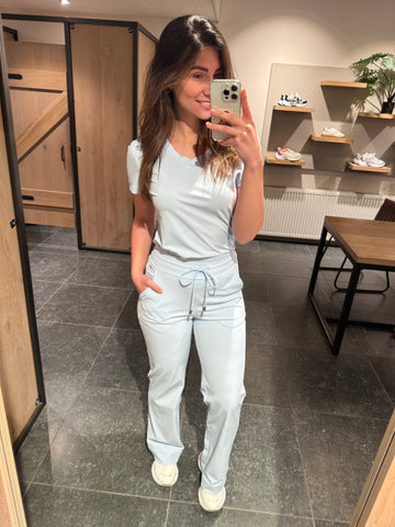 Mi piace straight 202136 licht blauw