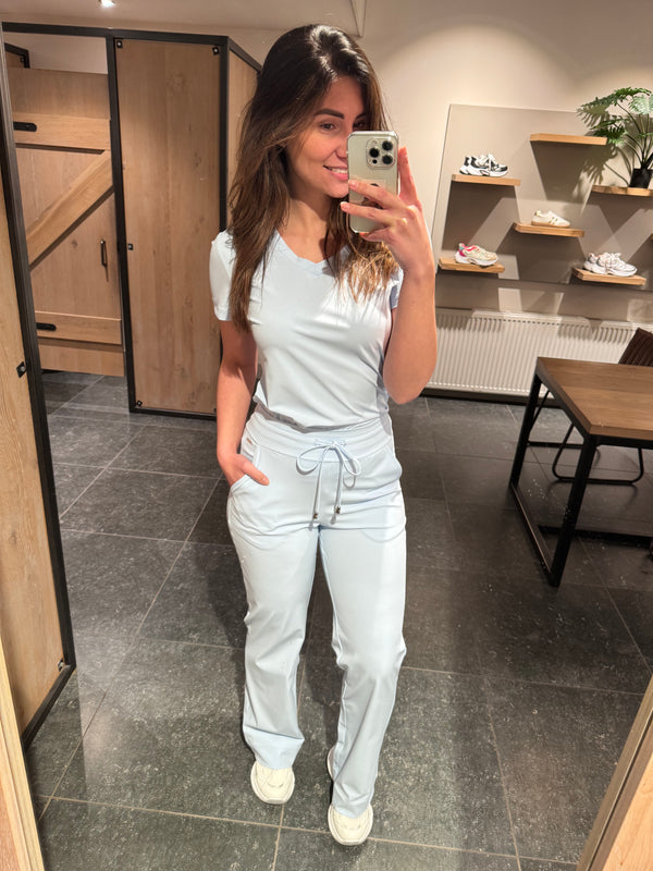 Mi piace straight 202136 licht blauw